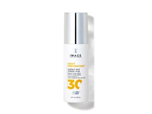DAILY PREVENTION - Protect and Refresh Mist SPF 30