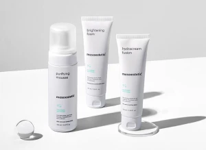 1. Actie bij Mooi ZoLon! – Shop 4 producten & ontvang een full-size reiniger cadeau!