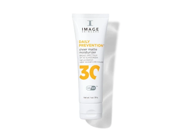 Travel Size DAILY PREVENTION - Sheer Matte Moisturizer SPF 30 30ml