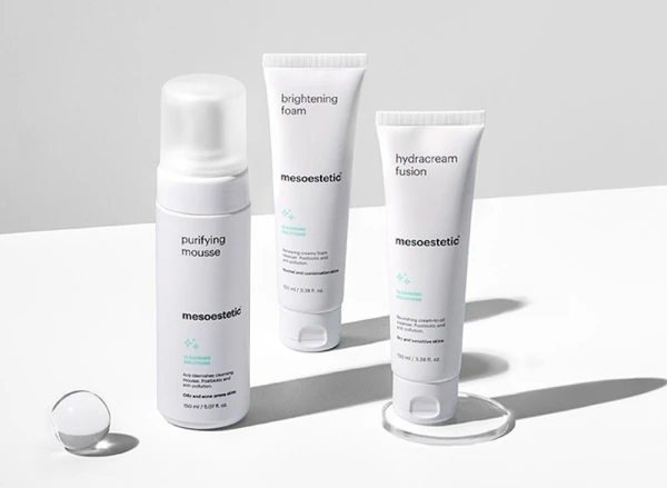 1. Actie bij Mooi ZoLon! – Shop 4 producten & ontvang een full-size reiniger cadeau!